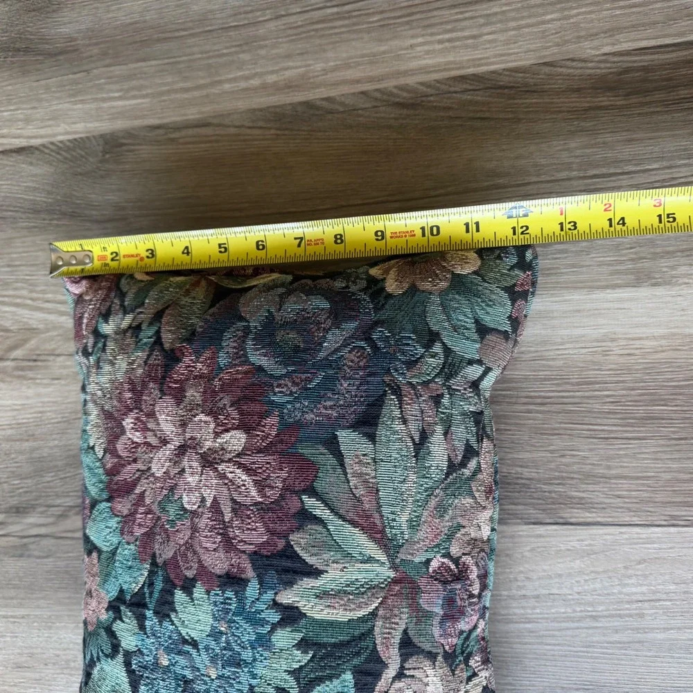 Vintage Floral Tapestry Lumbar Pillow Woven Botanical Accent Cushion 22x12